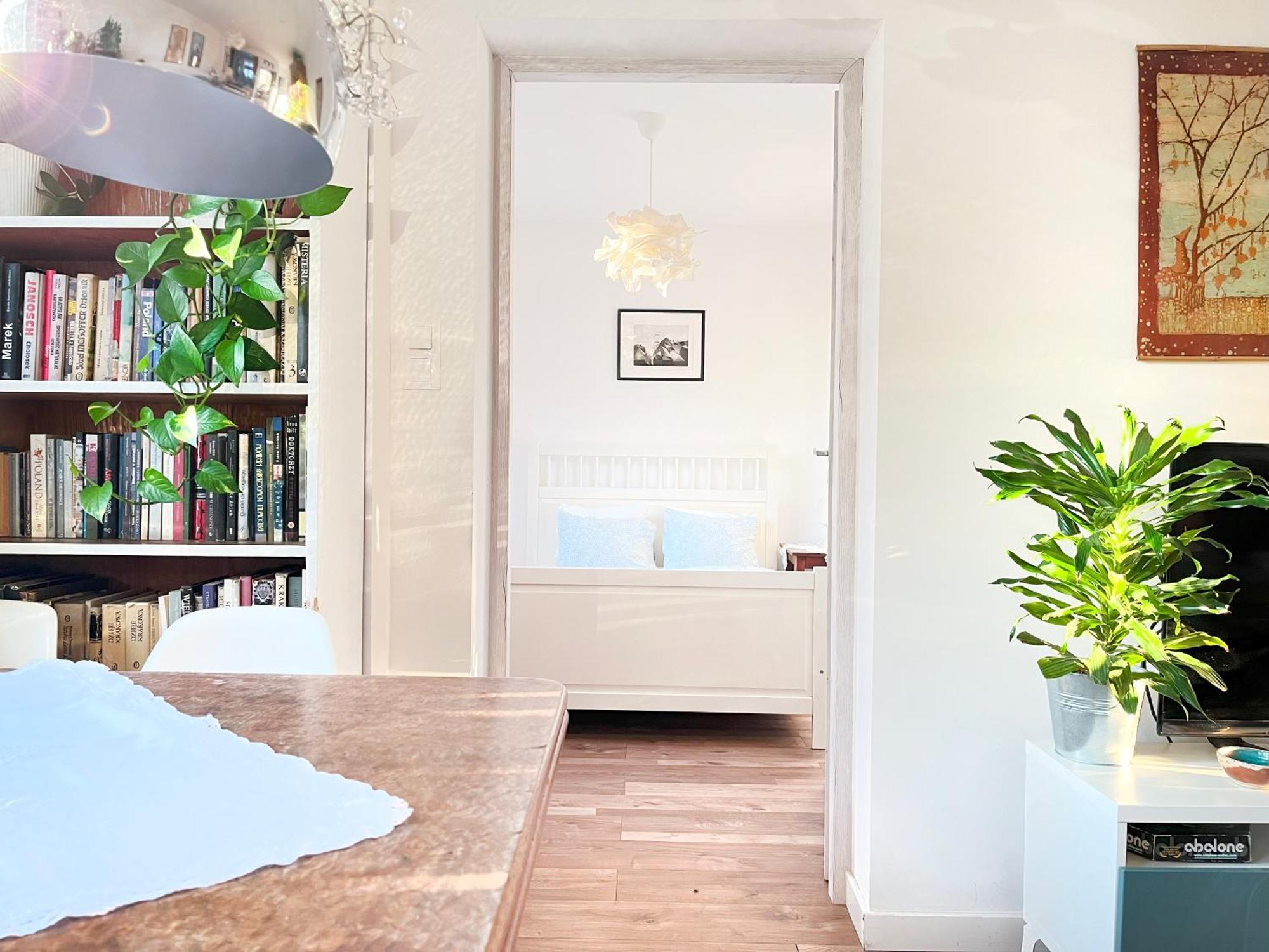 Large 74m2 For 6 Guests With 3 Bedrooms Apartament